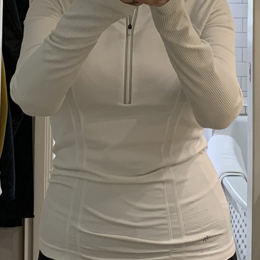 Athleta: Very Good Condition zip pullover top, M